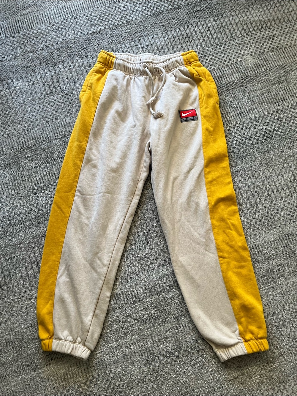 Nike sportswear team fleece sweatpants in sand drift, and yellow retro RARE